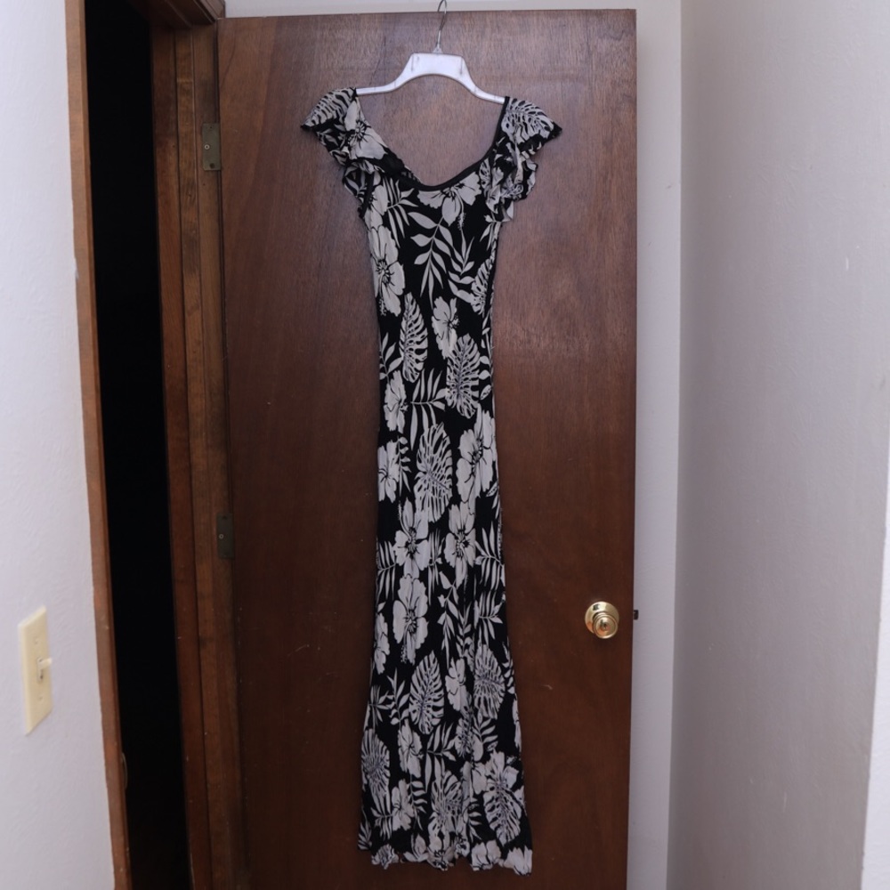 Dress Barn W&B Dress